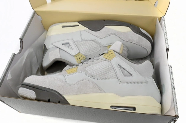 Cheap MAX SE Craft Jordan Retro 4 Photon Dust DV3742-021 0726